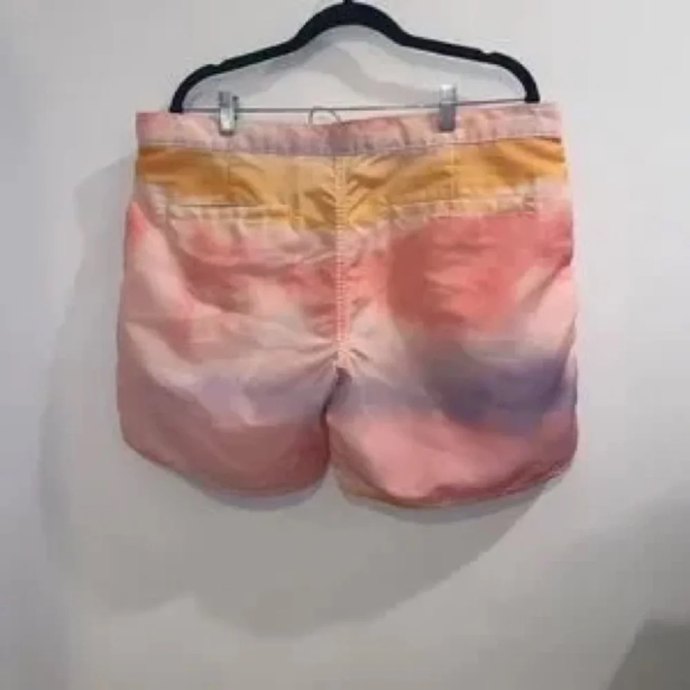 True Religion Tie Dye Board Shorts Men’s Size 36 Pink Yellow Swim Trunks
